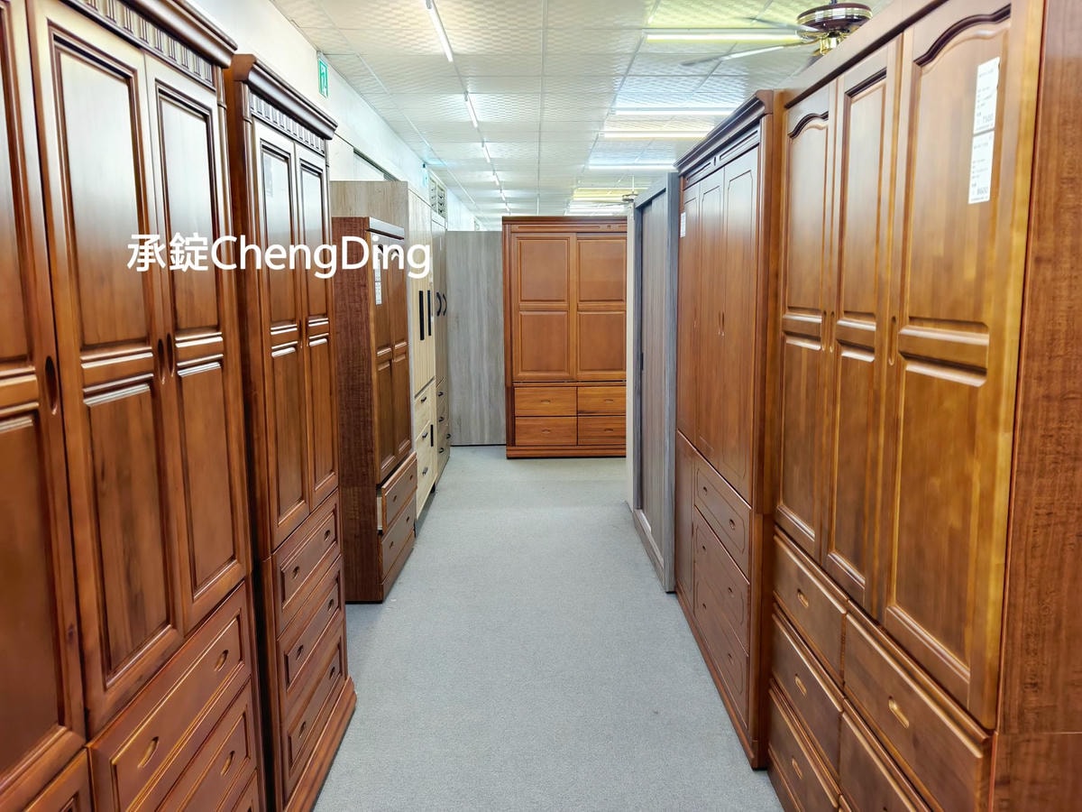 彰化家具行【先進傢俱 × iCAKU愛庫家居】3000坪大型展場|沙發、床墊、衣櫃、系統櫃一次看! - 第30張圖