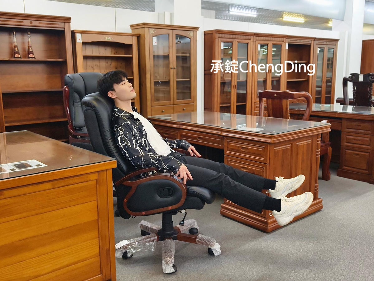 彰化家具行【先進傢俱 × iCAKU愛庫家居】3000坪大型展場|沙發、床墊、衣櫃、系統櫃一次看! - 第38張圖