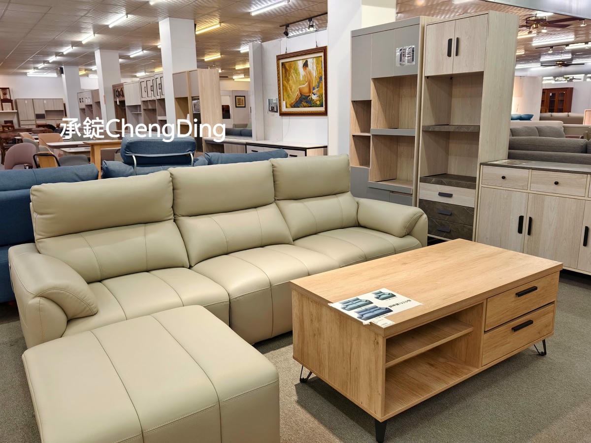 彰化家具行【先進傢俱 × iCAKU愛庫家居】3000坪大型展場|沙發、床墊、衣櫃、系統櫃一次看! - 第13張圖