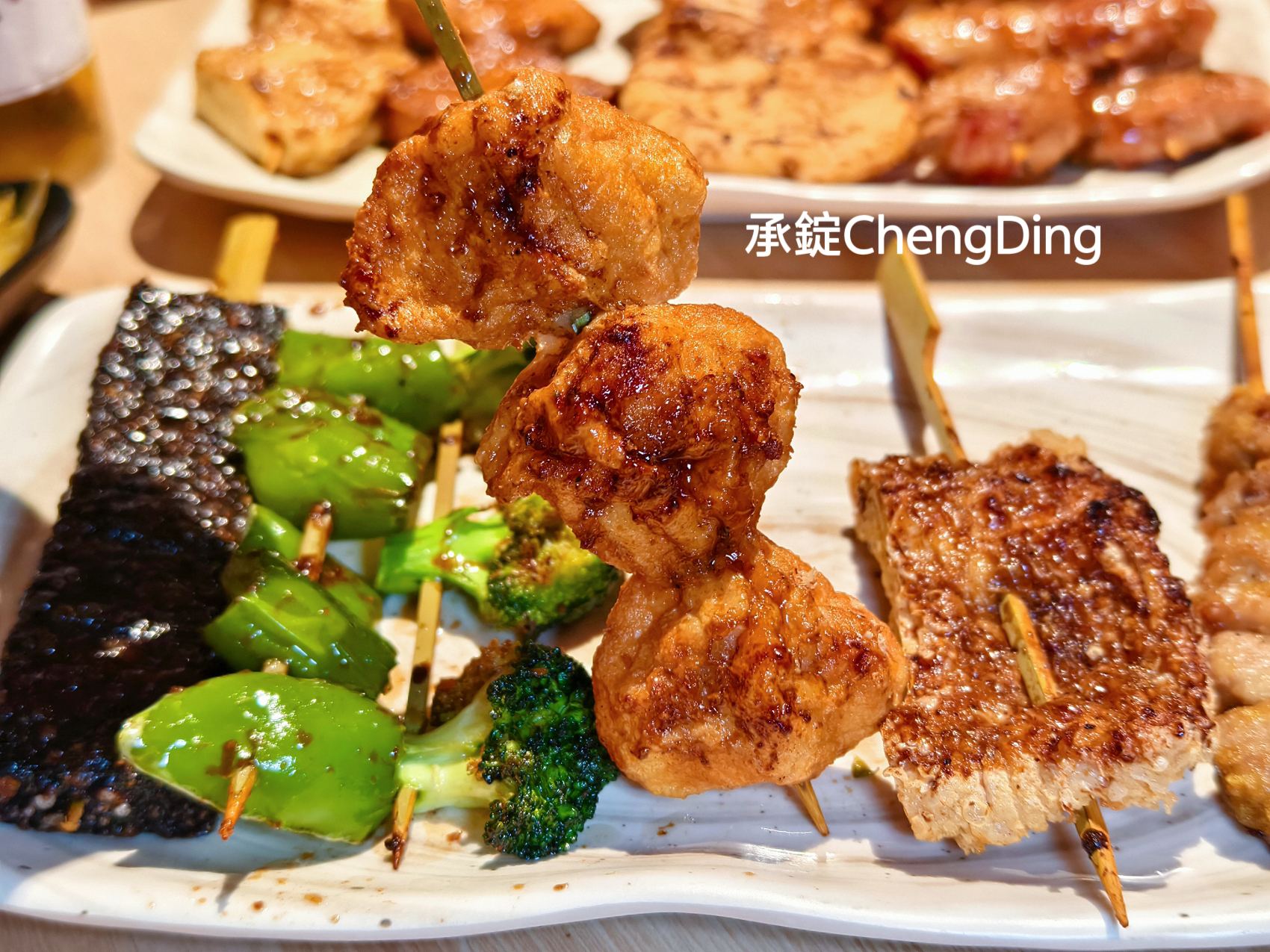 學生推薦【台中逢甲夜市美食】職人級串燒居酒屋「柒息地逢甲店」:五小時熬製烤肉神醬,最低只要19元起! - 第22張圖