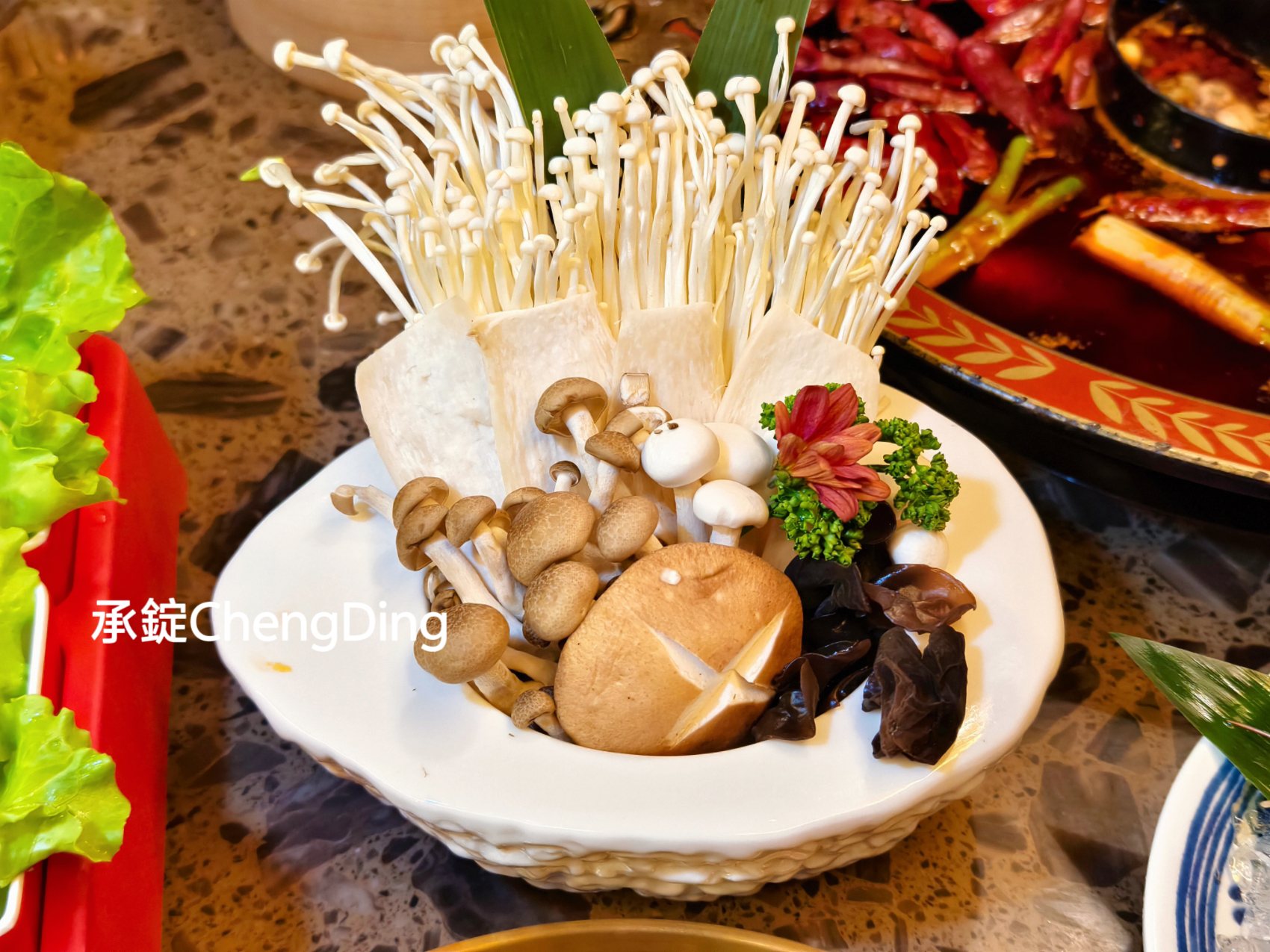 川唐景泰藍老火鍋|正宗四川成都麻辣鍋,鴨血豆腐無限續加!清宮風格用餐空間。 - 第27張圖 川唐景泰藍老火鍋|正宗四川成都麻辣鍋,鴨血豆腐無限續加!清宮風格用餐空間。