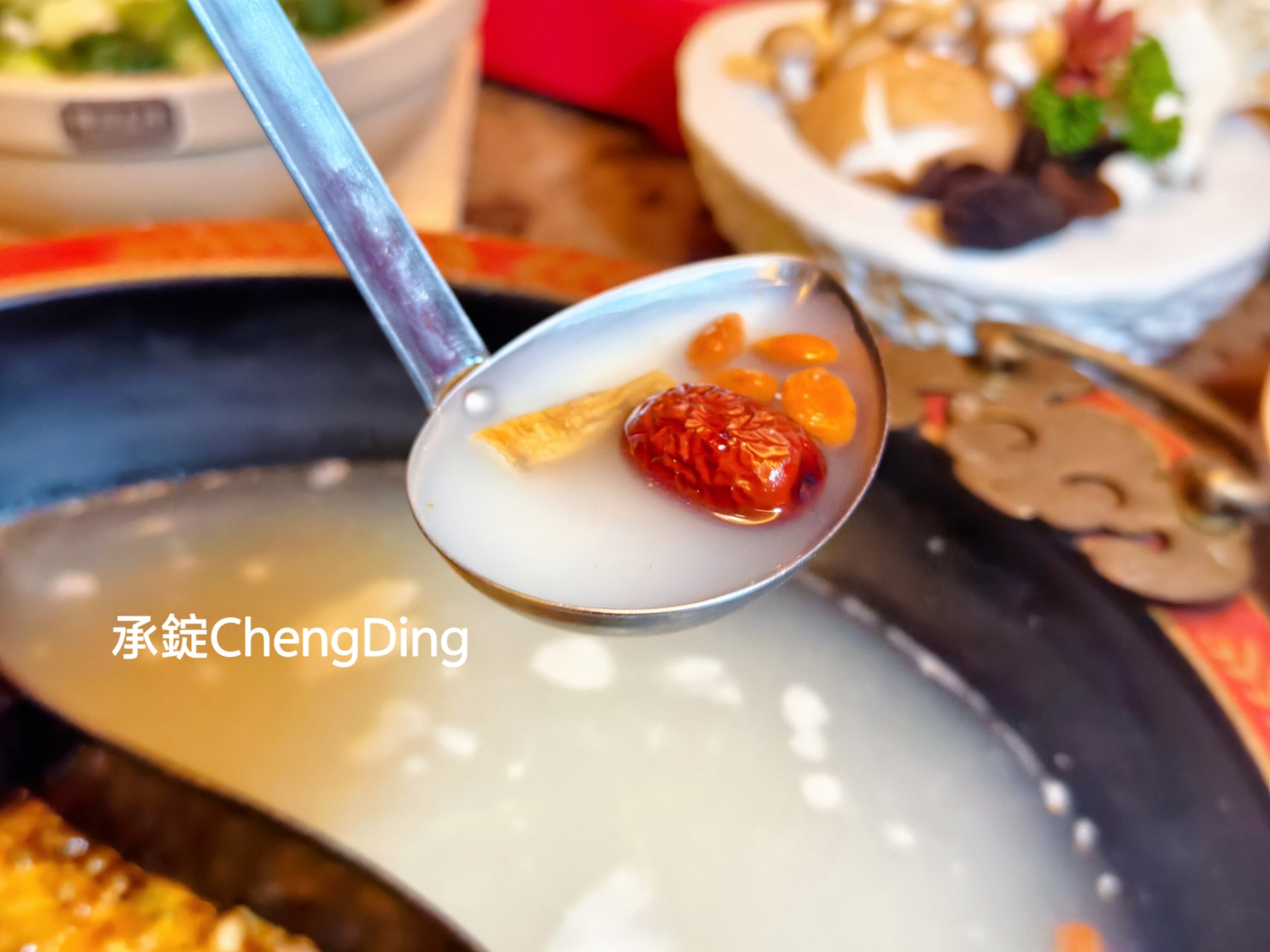 川唐景泰藍老火鍋|正宗四川成都麻辣鍋,鴨血豆腐無限續加!清宮風格用餐空間。 - 第14張圖 川唐景泰藍老火鍋|正宗四川成都麻辣鍋,鴨血豆腐無限續加!清宮風格用餐空間。