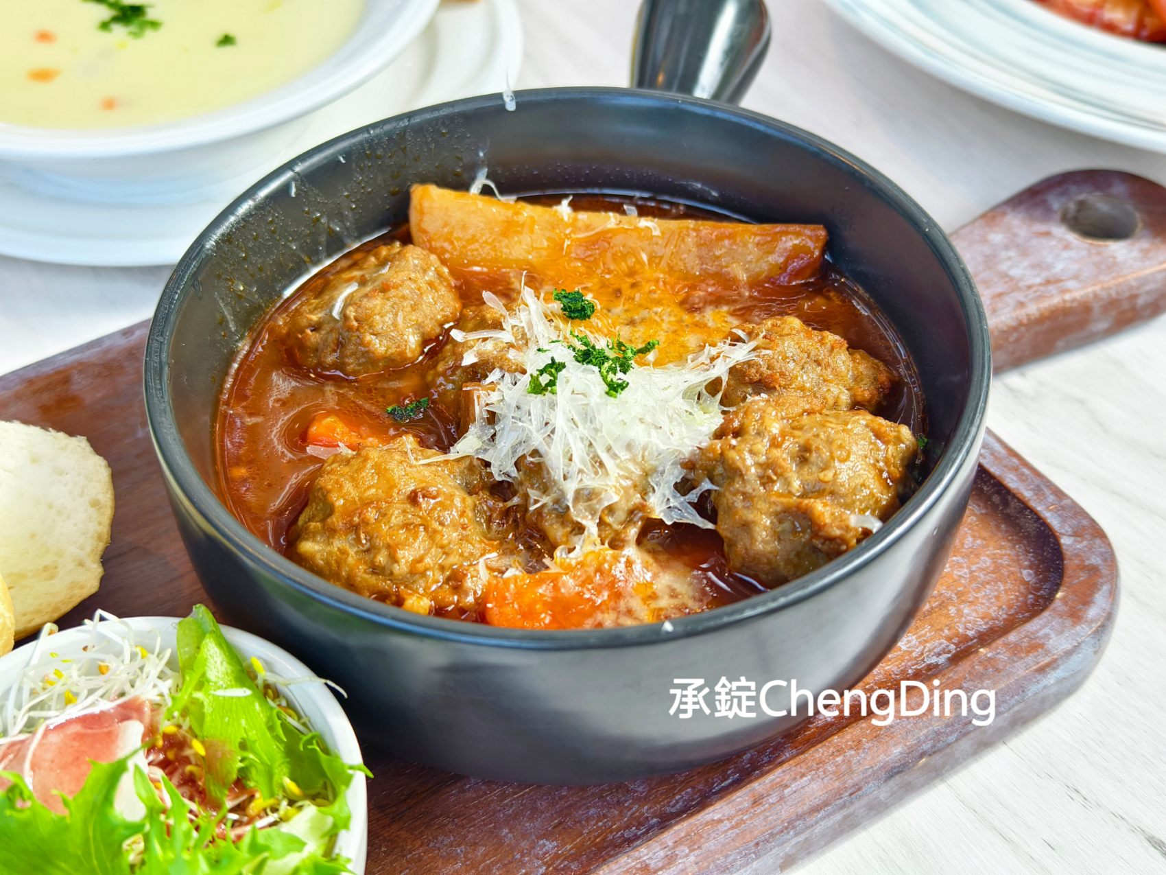 嘉義【蓋婭莊園】走進純白希臘式城堡！結合美學生技、五星級飯店主廚料理餐廳，走在時光秘境遇見小王子。