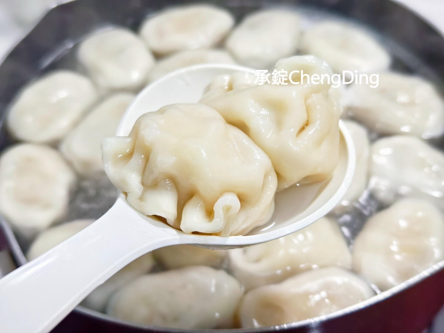 【宅配冷凍水餃推薦】鄭好高麗菜豬肉水餃｜28克大顆水餃，獨立盒裝冰箱必囤款