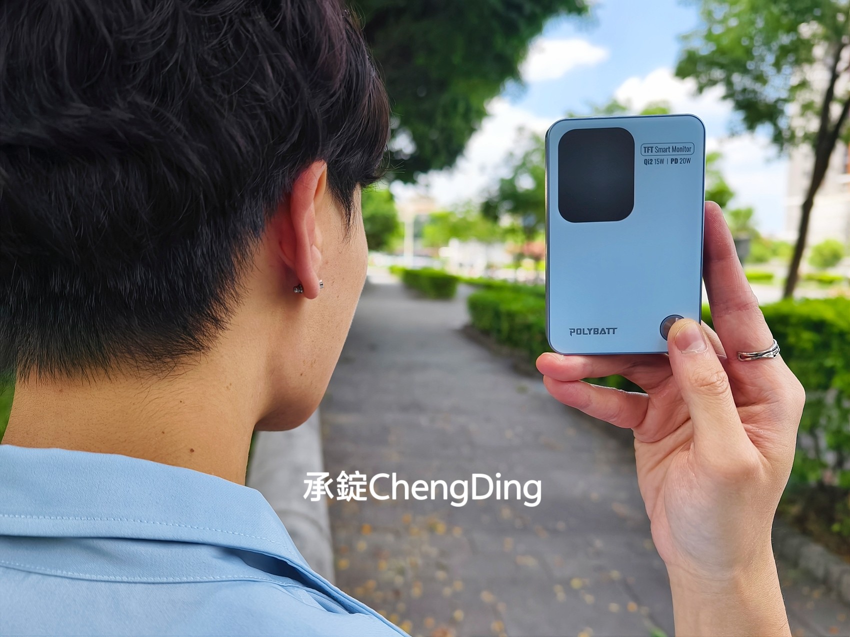 出國行動電源推薦｜POLYBATT PB11 防爆固態行動電源，全台首款「超大LCD液晶螢幕 + AI智能溫控」20年台灣製造品牌！