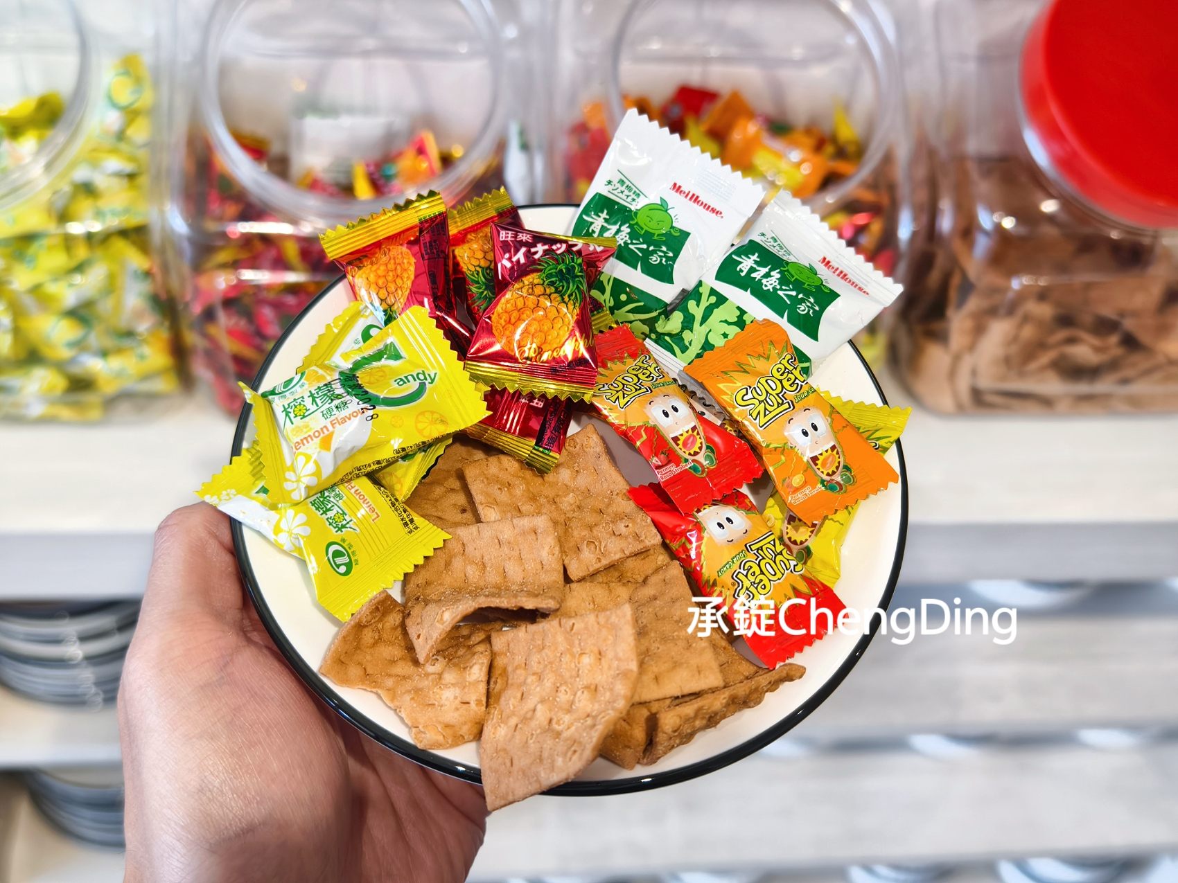 粗吼鍋｜台中北區火鍋推薦！主打正港台式火鍋，石頭鍋、西瓜綿湯底超有特色，高CP值個人火鍋超滿足！