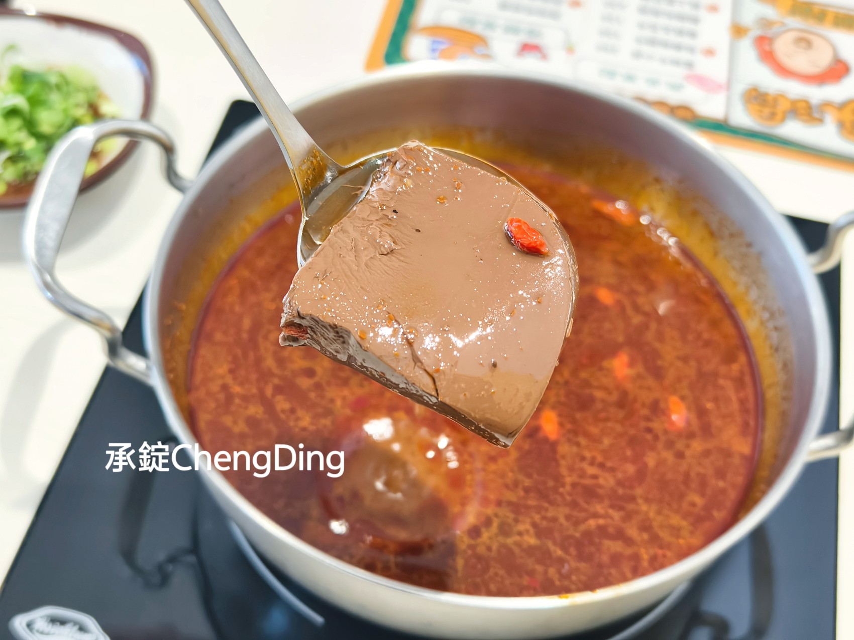粗吼鍋｜台中北區火鍋推薦！主打正港台式火鍋，石頭鍋、西瓜綿湯底超有特色，高CP值個人火鍋超滿足！