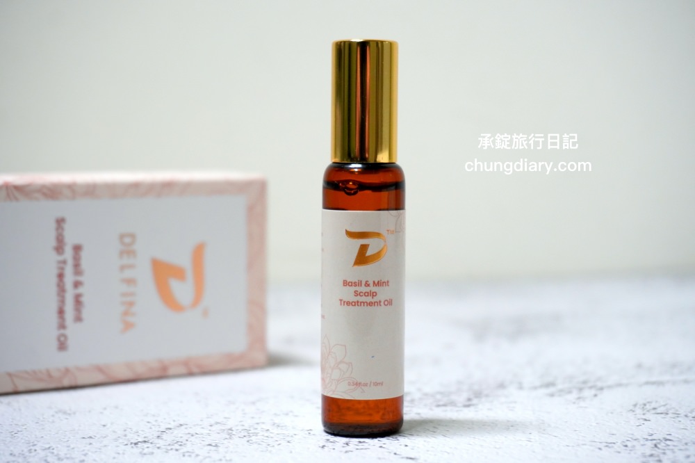 Delfina達爾菲娜【舒緩控油頭皮滾珠精油】主打5大天然植萃精華，小小一瓶輕巧好攜帶，一抹就能使頭皮感到清爽愉悅！