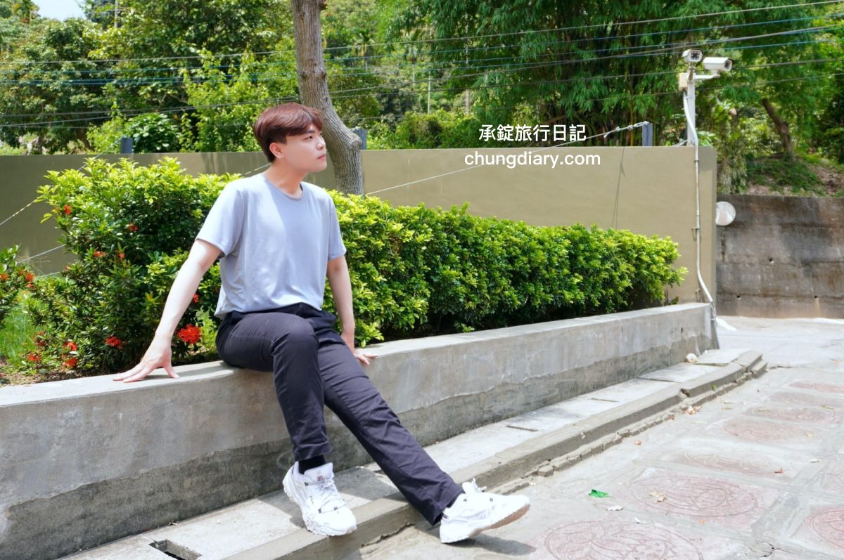 ESCURA清輕貼身著｜90%出自永續森林的機能衣，親膚涼感、抗菌除臭、物理性防曬上衣/男生四角內褲。