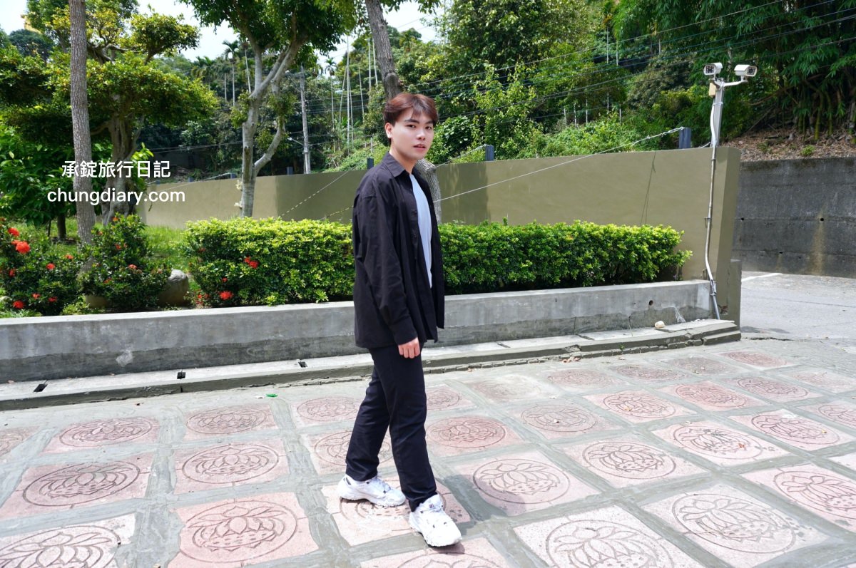 ESCURA清輕貼身著｜90%出自永續森林的機能衣，親膚涼感、抗菌除臭、物理性防曬上衣/男生四角內褲。