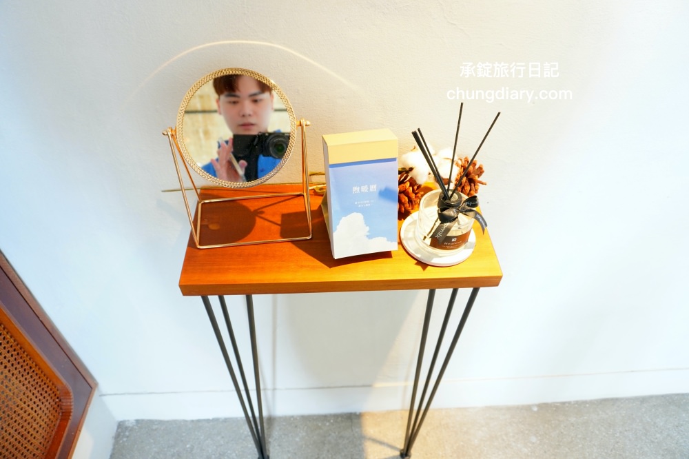 IR飾品台中旗艦店｜老宅X飾品X咖啡店結合，適合你的最幸福，求婚訂婚戒、定情紀念戒指、純銀項鍊、手鍊手環專門品牌！超美超好拍的珠寶飾品店，免費招待請你喝咖啡。