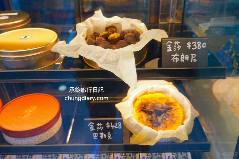 台中蛋黃酥推薦【JL手作烘焙】大里甜點麵包工作坊，金沙控最愛！鹹蛋黃系列甜品，佶利蛋行自產紅土鹹鴨蛋。