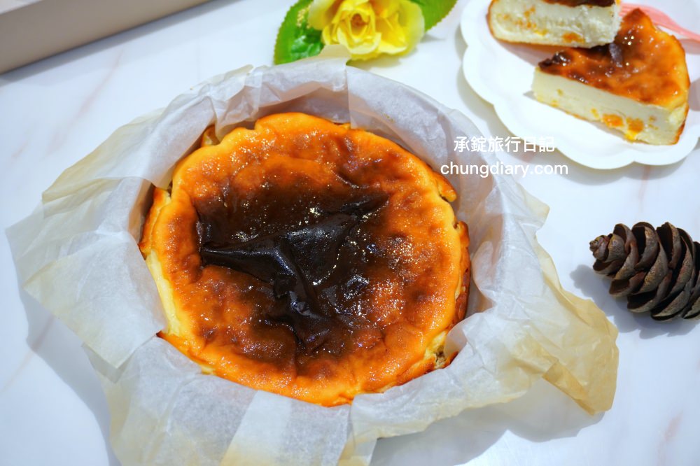 台中蛋黃酥推薦【JL手作烘焙】大里甜點麵包工作坊，金沙控最愛！鹹蛋黃系列甜品，佶利蛋行自產紅土鹹鴨蛋。