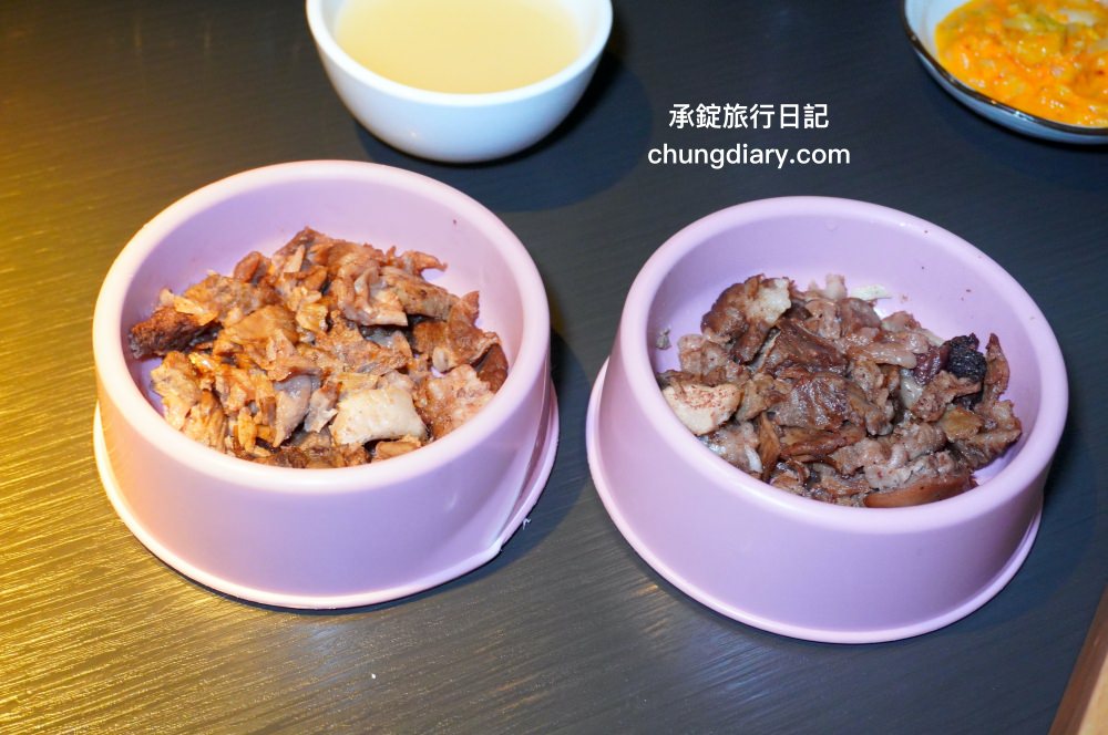 NikuNiku肉肉燒肉朝馬店｜台中寵物友善餐廳，免費提供給狗狗吃的肉肉大餐！帶毛小孩一起來台中燒肉推薦。