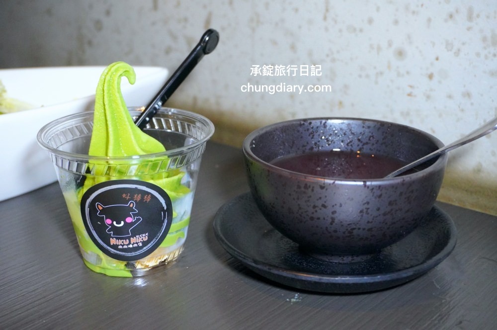 NikuNiku肉肉燒肉朝馬店｜台中寵物友善餐廳，免費提供給狗狗吃的肉肉大餐！帶毛小孩一起來台中燒肉推薦。