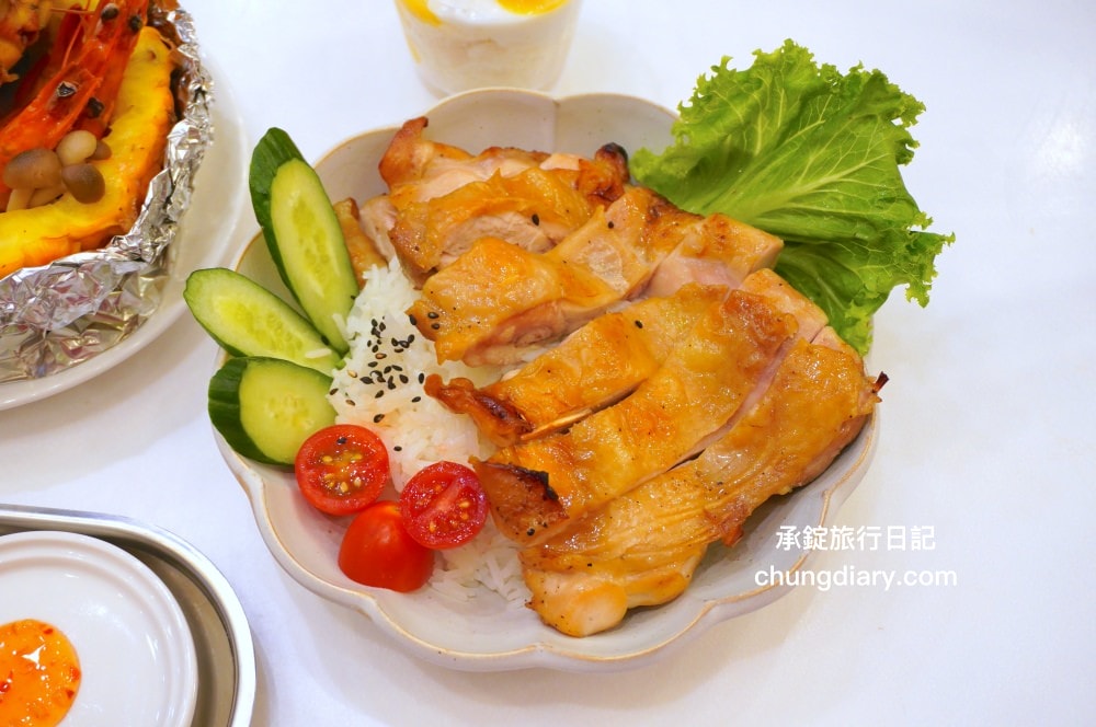 夏普HEALSIO水波爐｜一機多用「蒸、煮、炒、炸、烤、微波、舒肥」智慧烹調，ABC Cooking 南港廚藝教室，料理推薦：泰式街頭小吃、炙燒牛小排。