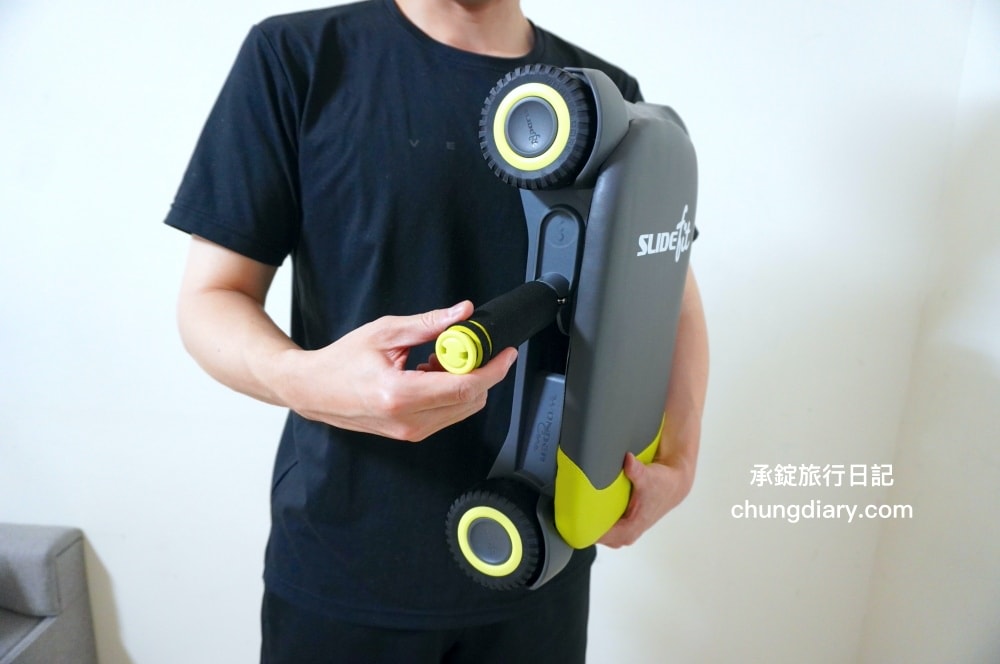 居家運動器材【Wonder Core Slide Fit 健身滑板】核心健身器材推薦，深蹲、捲腹、健腹輪一氣呵成！30 多種以上動作變化，針對不同部位加強訓練。