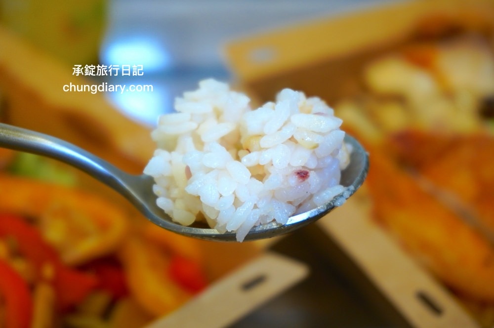 Daddi 活力餐盒 西屯店｜台中健身餐、增肌、減脂、低gi、低卡便當推薦｜World Gym世界健身俱樂部－台中西屯店 斜對面。