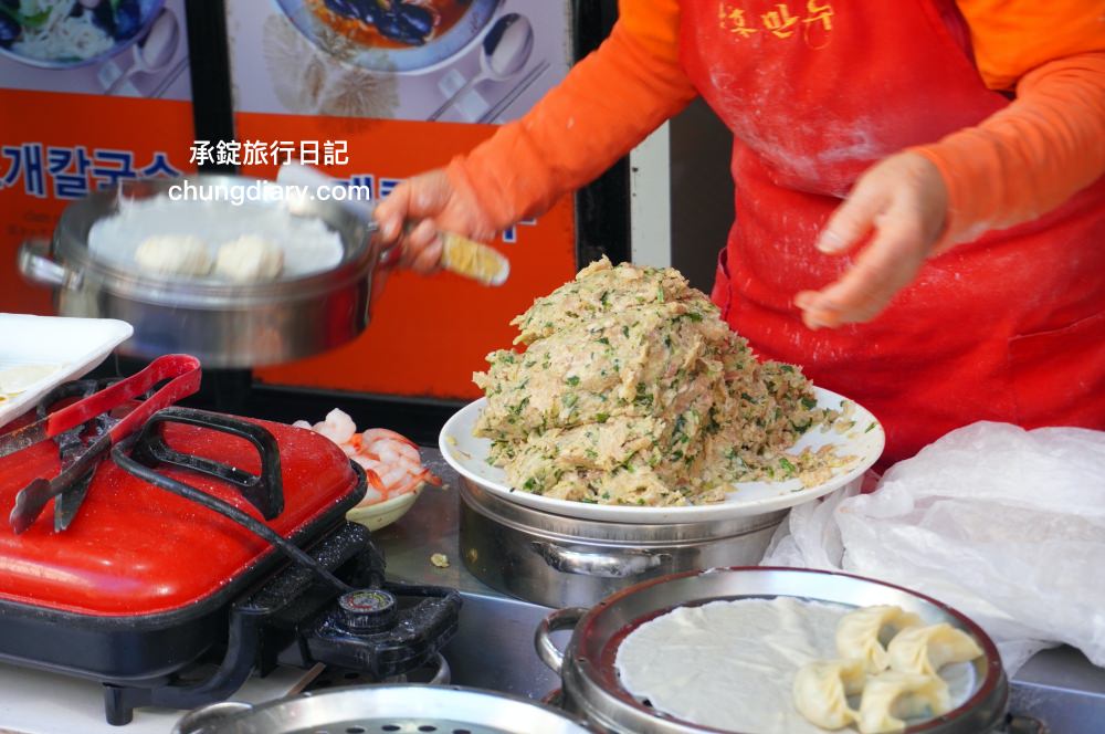 爐紅餃子刀削麵 노홍만두｜釜山海雲台市場美食｜傳統在地經營60年以上老店DSC00979