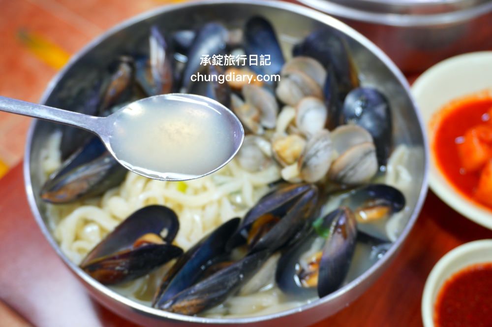 爐紅餃子刀削麵 노홍만두｜釜山海雲台市場美食｜傳統在地經營60年以上老店DSC01832