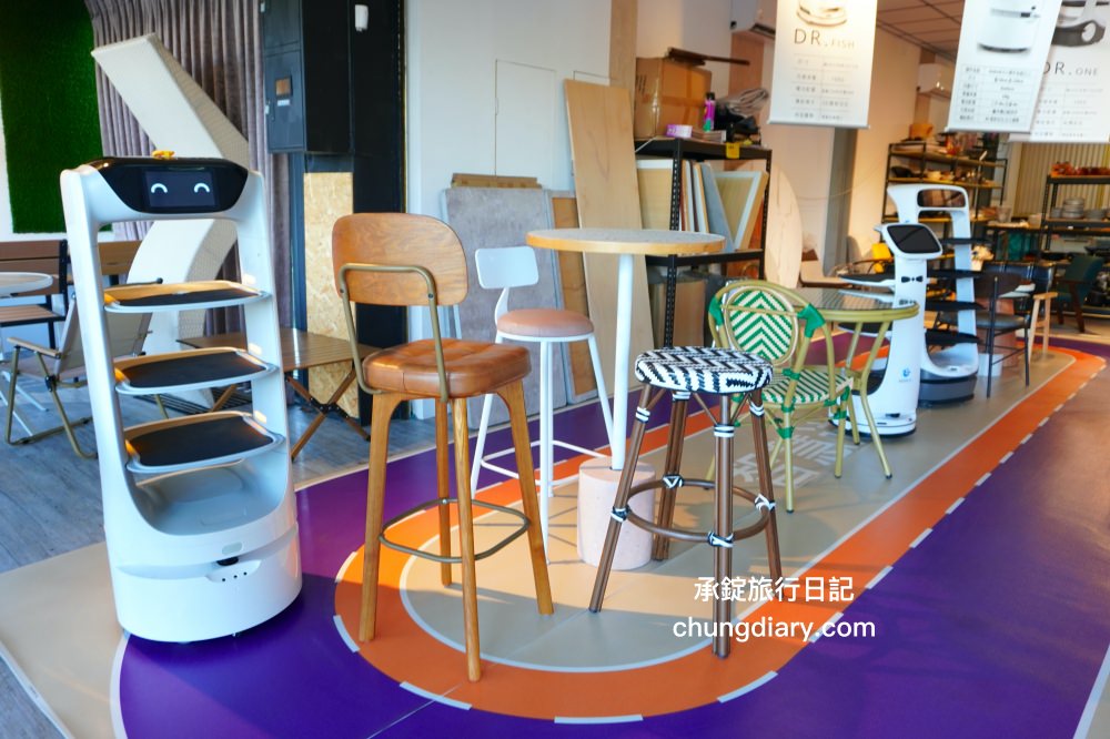 綻呈營業用餐具餐桌椅專賣店｜送餐機器人、帶位機器人旗艦展示店DSC01428